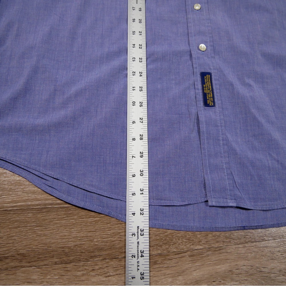 Vintage Tommy Hilfiger Men's Casual Blue Button Down Shirt - Picture 3 of 5